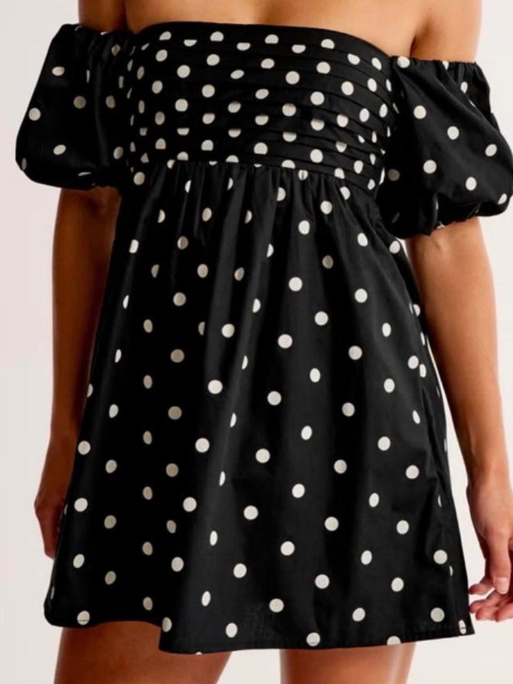 Abercrombie & Fitch Black and White Polka Dot Off-Shoulder Mini Dress - Picture 1 of 3